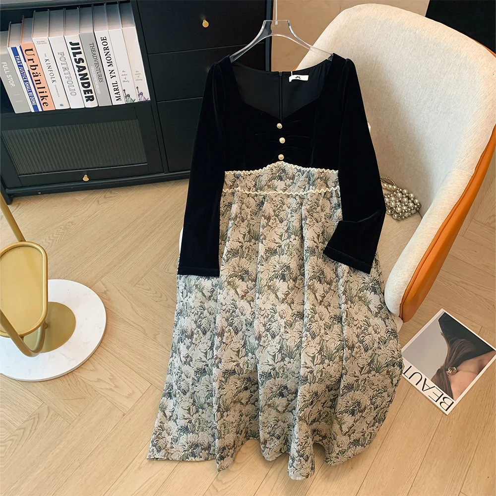 Plus-size women's autumn casual commuting loose comfortable dress Chinese style black with grey floral zipper button dress 2024
Plus-size women's autumn casual commuting loose comfortable dress Chinese style black with grey floral zipper button dress 2024