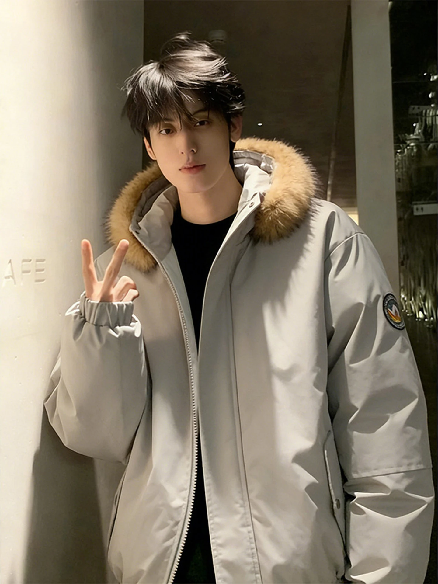 Thiened American Sle Men's down Parka Coat with Fur Collar Hooded Winter Warm Workwear Cotton Jaet Couple Matching
Thiened American Sle Men's down Parka Coat with Fur Collar Hooded Winter Warm Workwear Cotton Jaet Couple Matching