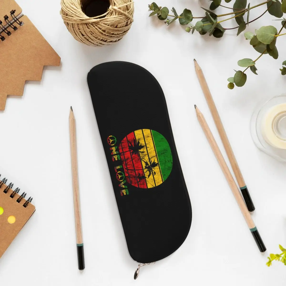 Harajuku винтажный стиль Arts Bob Marley One Love пеналы пенал для хранения канцелярских принадлежностей коробка для ручек сумка-карандаш
Harajuku винтажный стиль Arts Bob Marley One Love пеналы пенал для хранения канцелярских принадлежностей коробка для ручек сумка-карандаш