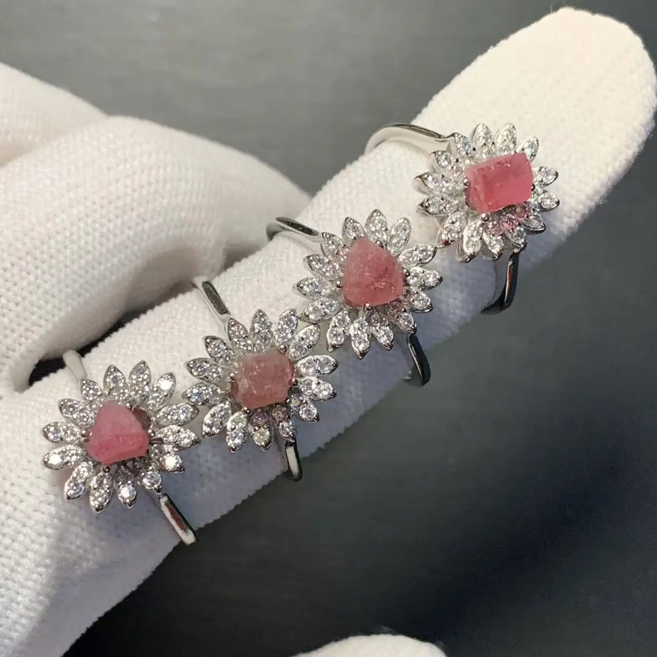 Natural PINK Tourmaline Ring Adjustable Female Ring Jewelry for Women Gift Wholesale High Quality Vintage Fine
Natural PINK Tourmaline Ring Adjustable Female Ring Jewelry for Women Gift Wholesale High Quality Vintage Fine