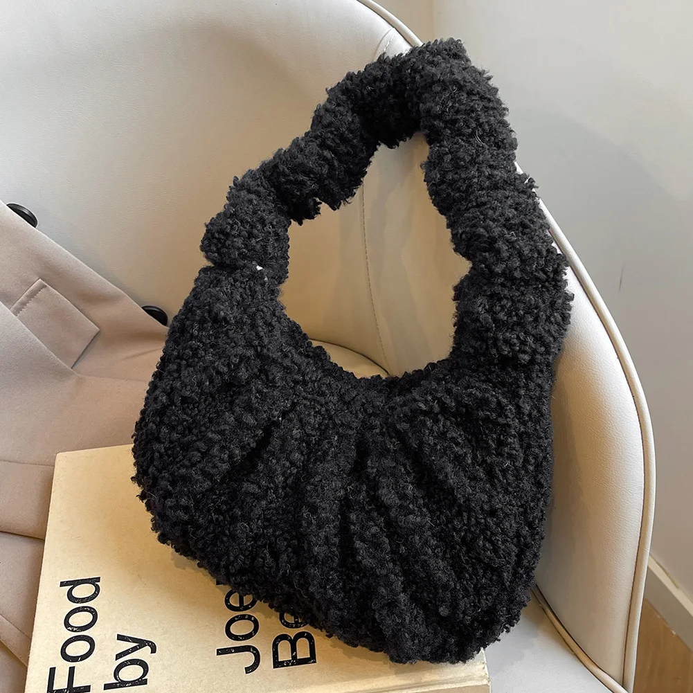 Furry Tote Bag Small Ruched Hand Purse Lambswool Cute Mini Faux Fur Bag Winter Fuzzy Pursess and Handbag for Women Lady
Furry Tote Bag Small Ruched Hand Purse Lambswool Cute Mini Faux Fur Bag Winter Fuzzy Pursess and Handbag for Women Lady
