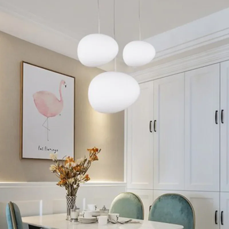 Pebble pendant lamp, living room irregular glass pendant lamp, shaped goose egg ball lamp, goose warm stone corridor lamp
Pebble pendant lamp, living room irregular glass pendant lamp, shaped goose egg ball lamp, goose warm stone corridor lamp