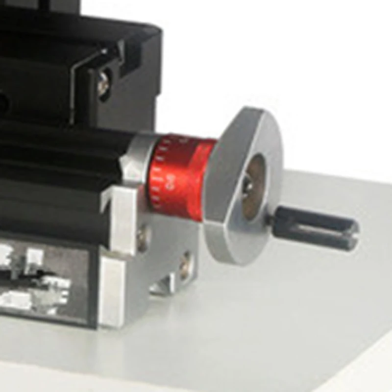 Tabletop Six-Axis Small Metal Processing Equipment, Integrated 144W High-Torque Motor for Drilling and Milling Operations
Tabletop Six-Axis Small Metal Processing Equipment, Integrated 144W High-Torque Motor for Drilling and Milling Operations