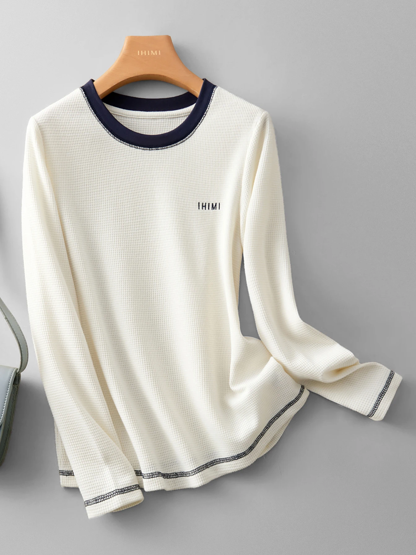 Spring Autumn Waffle Colour Blocking Round Neck Tops Simple Casual Versatile Long-sleeved T-shirt 2024 Women Long Sleeve Top
Spring Autumn Waffle Colour Blocking Round Neck Tops Simple Casual Versatile Long-sleeved T-shirt 2024 Women Long Sleeve Top