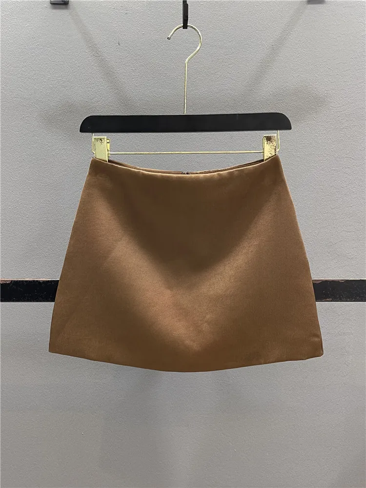Elegant Satin Suit Skirt Women's A-Line Wrap Body Short Skirt Anti-Light Summer 2026 Casual Style Fitted Skirt
Elegant Satin Suit Skirt Women's A-Line Wrap Body Short Skirt Anti-Light Summer 2026 Casual Style Fitted Skirt