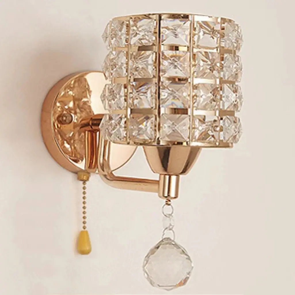 Простая прикроватная лампа в европейском стиле, современная и модная коридорная лампа, теплый настенный светильник, роскошная и высококачественная фоновая стена.
Простая прикроватная лампа в европейском стиле, современная и модная коридорная лампа, теплый настенный светильник, роскошная и высококачественная фоновая стена.