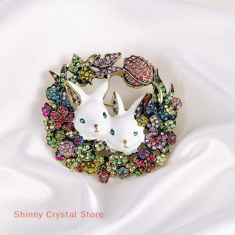 Medieval Vintage Retro Literary Rabbit Brooch Heavy Work Full Of Rhinestones Little White Rabbit Brooch Coat Accessories Corsage
Medieval Vintage Retro Literary Rabbit Brooch Heavy Work Full Of Rhinestones Little White Rabbit Brooch Coat Accessories Corsage