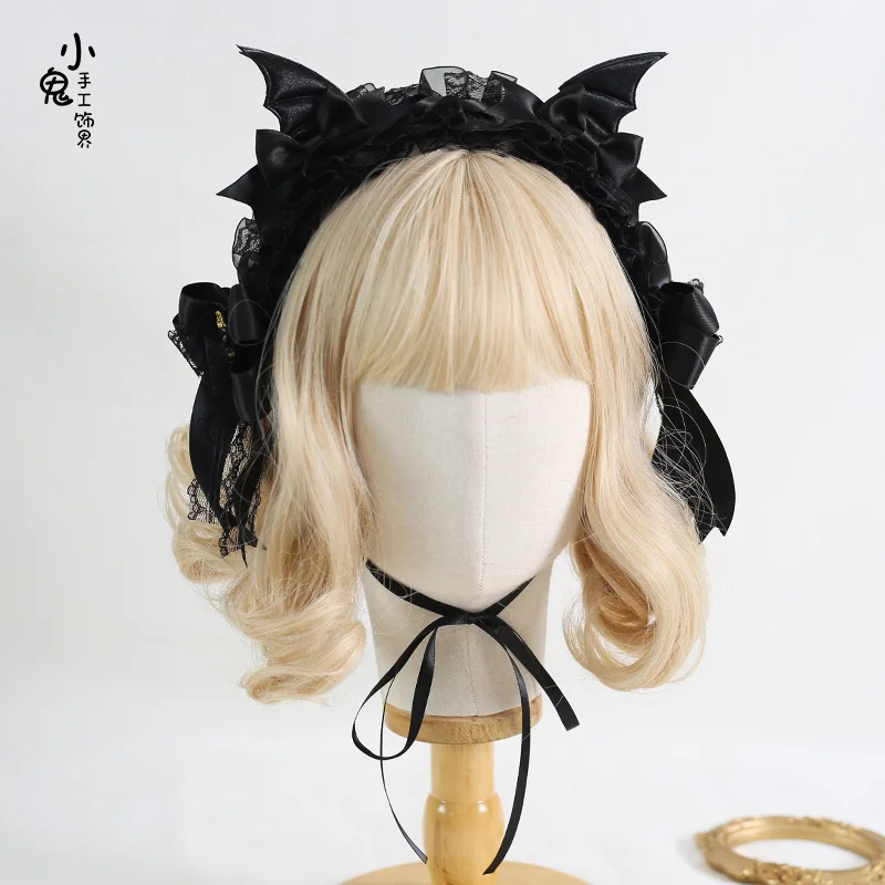 Оригинальная повязка для волос Dark Lolita с готическими крыльями и демоном заколка для волос аксессуары для волос в стиле "Лолита"
Оригинальная повязка для волос Dark Lolita с готическими крыльями и демоном заколка для волос аксессуары для волос в стиле "Лолита"