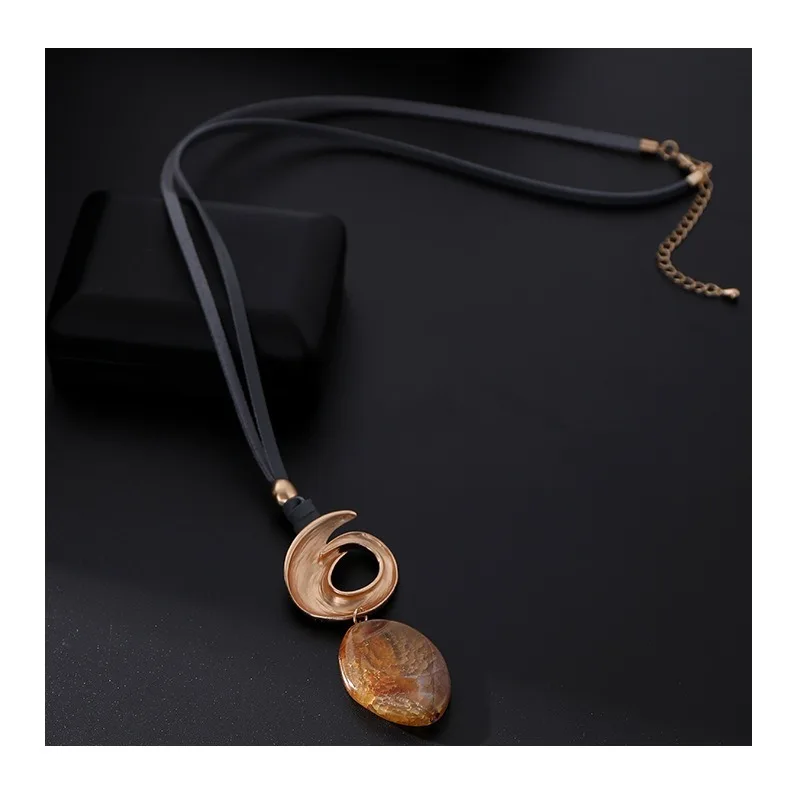Special for Popular Light Luxury Fashion Simple Irregular Geometric Alloy Pendant Women's Long Necklace
Special for Popular Light Luxury Fashion Simple Irregular Geometric Alloy Pendant Women's Long Necklace