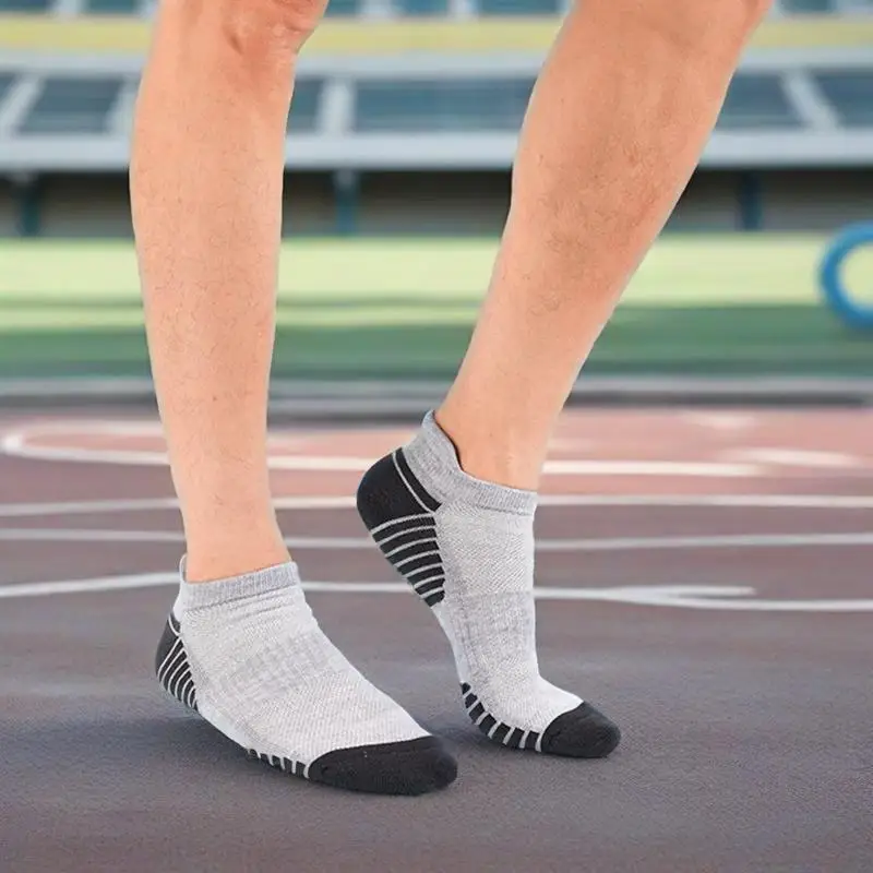 Men's Terry Socks Short Socks Boat Socks Sweat-Absorbing And Breathable Sports Socks Outdoor Running Cycling Sports Footwear
Men's Terry Socks Short Socks Boat Socks Sweat-Absorbing And Breathable Sports Socks Outdoor Running Cycling Sports Footwear