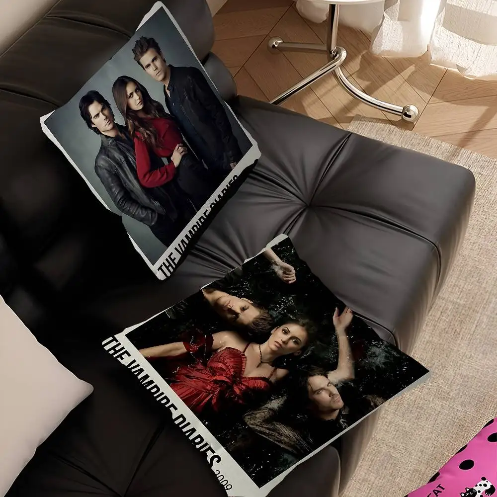 The Vampire Diaries Movie Pillow Anime Pillow Sofa Bed Head Pillow Cover Cushion Cover 45x45 cm Fashion
The Vampire Diaries Movie Pillow Anime Pillow Sofa Bed Head Pillow Cover Cushion Cover 45x45 cm Fashion
