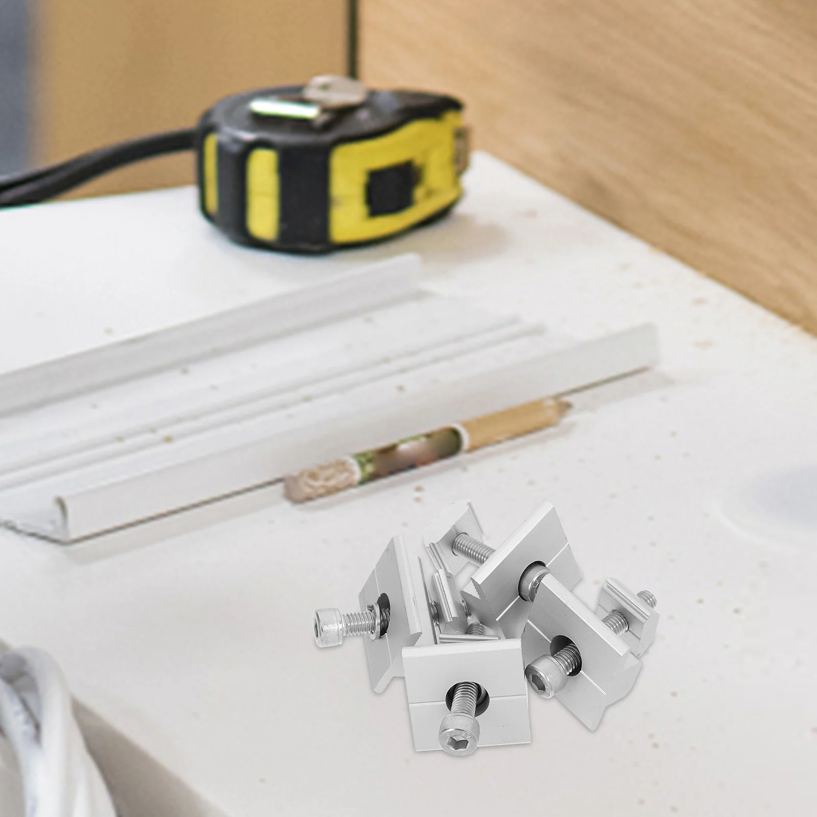 4Pcs Aluminum Alloy Solar Panel Mid Clamps Secure Mounting Hardware Adjustable Compatible for Residential Commercial Solar Panel
4Pcs Aluminum Alloy Solar Panel Mid Clamps Secure Mounting Hardware Adjustable Compatible for Residential Commercial Solar Panel