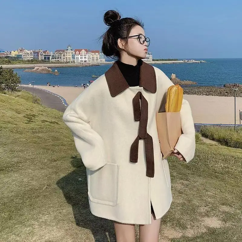 Womens Wool Blend Coat Winter Thick Padded Loose Fit Long Trench Coat for Petite Women New Fashion Casual Outerwear Cute Coat
Womens Wool Blend Coat Winter Thick Padded Loose Fit Long Trench Coat for Petite Women New Fashion Casual Outerwear Cute Coat