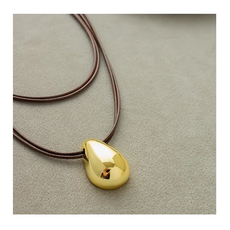 Water Drop Simple Double-layer Wax Rope Necklace Simple Temperament High-end Glossy Face Full Water Drop Long Sweater Chain
Water Drop Simple Double-layer Wax Rope Necklace Simple Temperament High-end Glossy Face Full Water Drop Long Sweater Chain