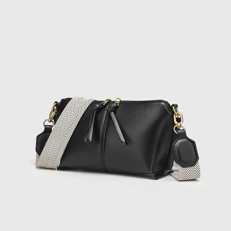 2025 New Women's Simple Crossbody Bag Versatile Fashion Commuter Single Shoulder Bag PU Leather Pouch Handbag Strap Shoulder
2025 New Women's Simple Crossbody Bag Versatile Fashion Commuter Single Shoulder Bag PU Leather Pouch Handbag Strap Shoulder