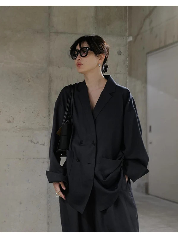 Vintage Style Women's Loose Fit Suit Shirt Double Breasted Carbon Grey Thin Outerwear Casual Pure Color Fashion Design
Vintage Style Women's Loose Fit Suit Shirt Double Breasted Carbon Grey Thin Outerwear Casual Pure Color Fashion Design