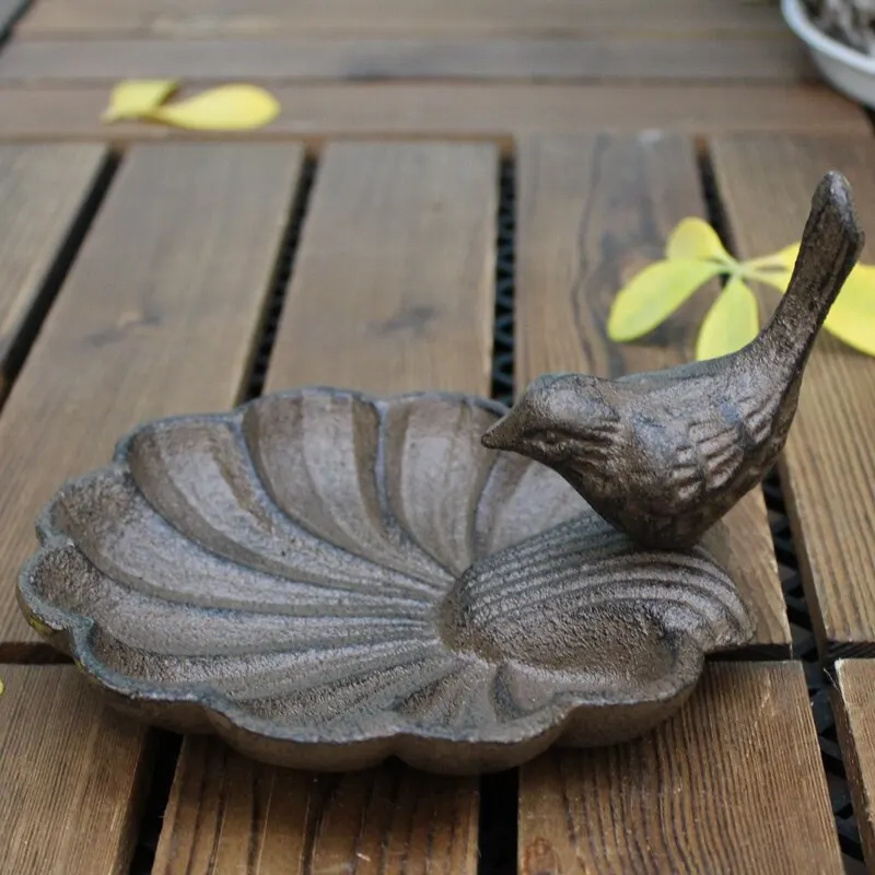 Creative Personality European-style Cast Iron Crafts Bird Shell-shaped Candle Holder Bird Food Bowl Home Decoration Ornaments
Creative Personality European-style Cast Iron Crafts Bird Shell-shaped Candle Holder Bird Food Bowl Home Decoration Ornaments