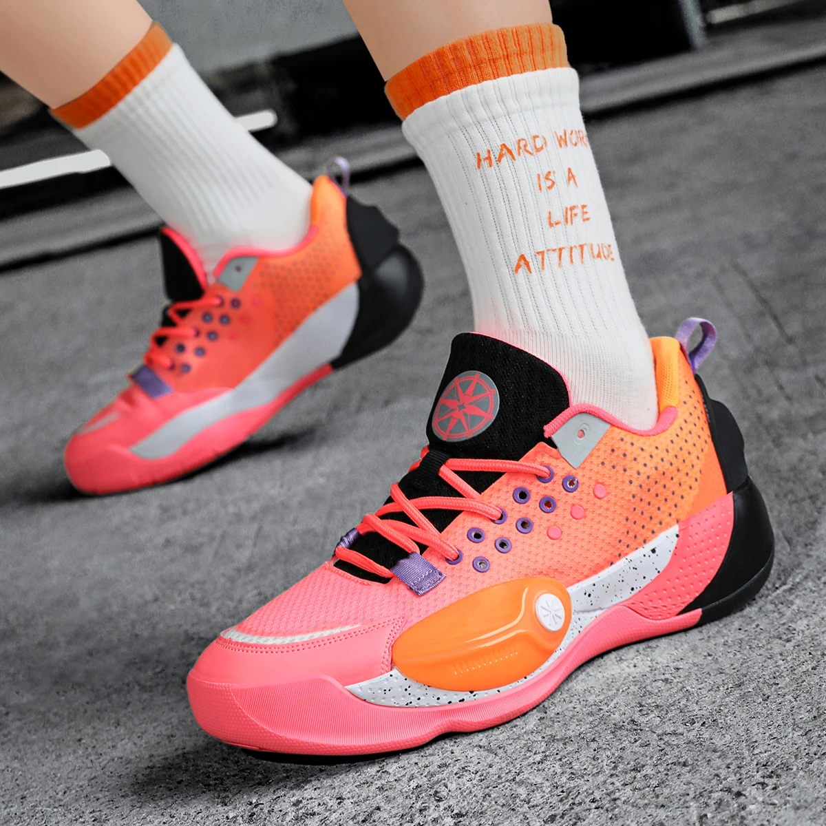 Лидер продаж, новинка 2025, дышащие противоскользящие уличные баскетбольные кроссовки унисекс, модная спортивная обувь, профессиональные баскетбольные кроссовки
Лидер продаж, новинка 2025, дышащие противоскользящие уличные баскетбольные кроссовки унисекс, модная спортивная обувь, профессиональные баскетбольные кроссовки