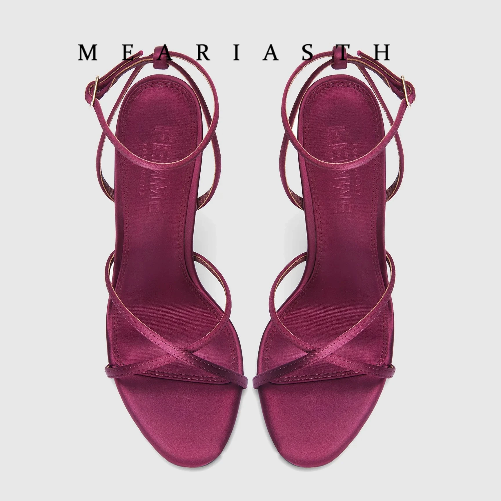European and American round headed silk thin high-heeled 10cm 8cm open toe straight strap party fashion sandals in sizes 35-44
European and American round headed silk thin high-heeled 10cm 8cm open toe straight strap party fashion sandals in sizes 35-44
