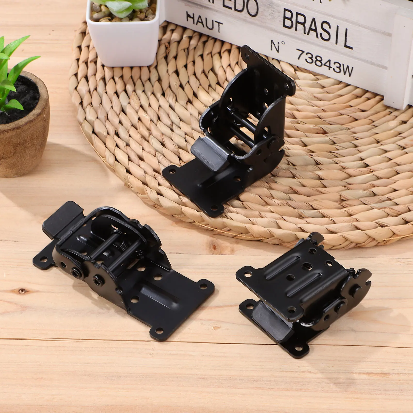 4pcs Folding Bracket Self Lock Hinges for Table Bed Leg Feet Repair Support Holder Connection Part with Screw Furniture Hardware
4pcs Folding Bracket Self Lock Hinges for Table Bed Leg Feet Repair Support Holder Connection Part with Screw Furniture Hardware