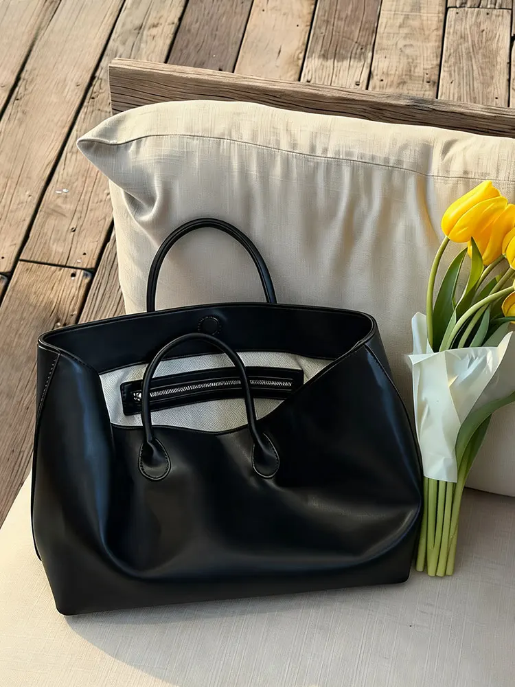 Large Capacity Black Women's Tote Bag Computer Bag 2026 New Style Fashionable Office Handbag Soft Polyester Shoulder Bag
Large Capacity Black Women's Tote Bag Computer Bag 2026 New Style Fashionable Office Handbag Soft Polyester Shoulder Bag