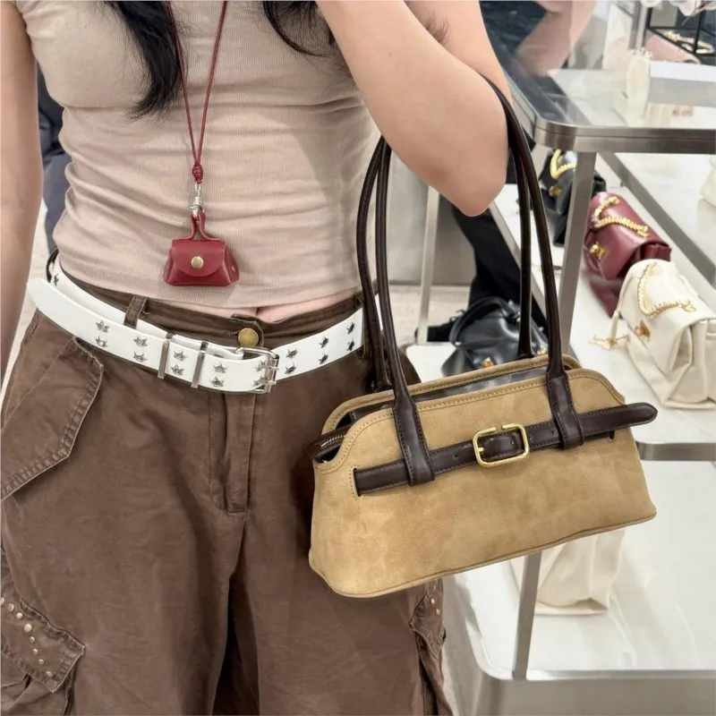 Korean Retro Belt Decoration Handbag Women Mulard Large Capacity Shoulder Bag Ladies Fashion Versatile Everyday Underarm Bag New
Korean Retro Belt Decoration Handbag Women Mulard Large Capacity Shoulder Bag Ladies Fashion Versatile Everyday Underarm Bag New