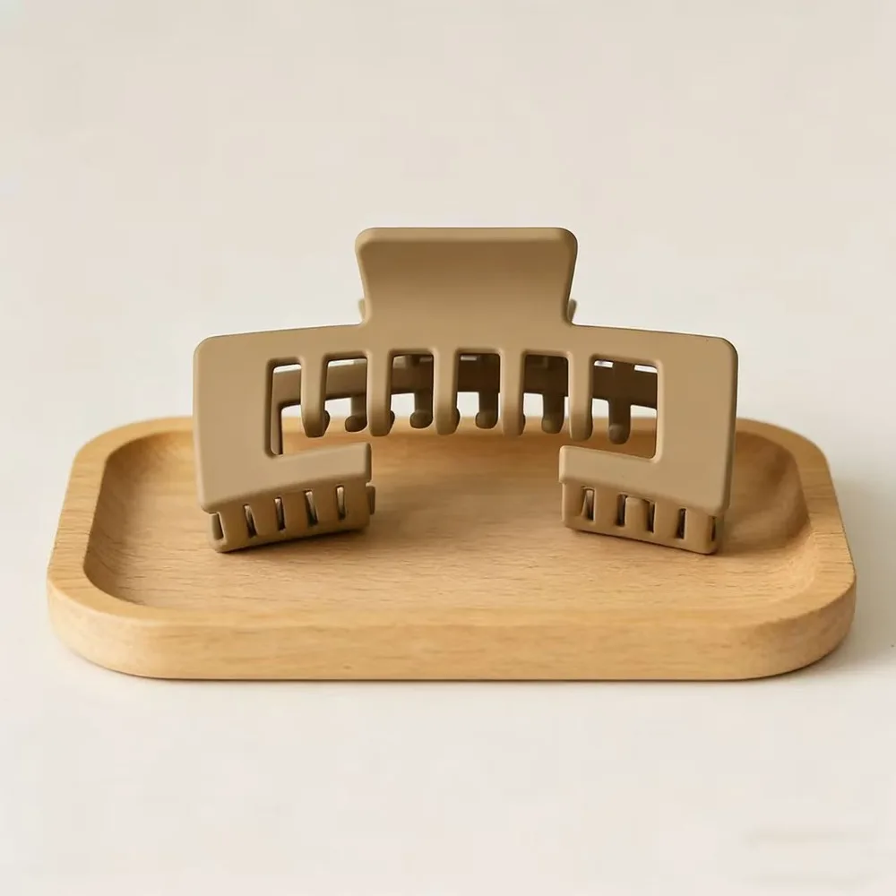 Creative Hairpin Hat-Friendly Hair Claw Extra Large Rectangle Large Size Shark Clip Geometry Non-Slip Square Hair Clip Travel
Creative Hairpin Hat-Friendly Hair Claw Extra Large Rectangle Large Size Shark Clip Geometry Non-Slip Square Hair Clip Travel