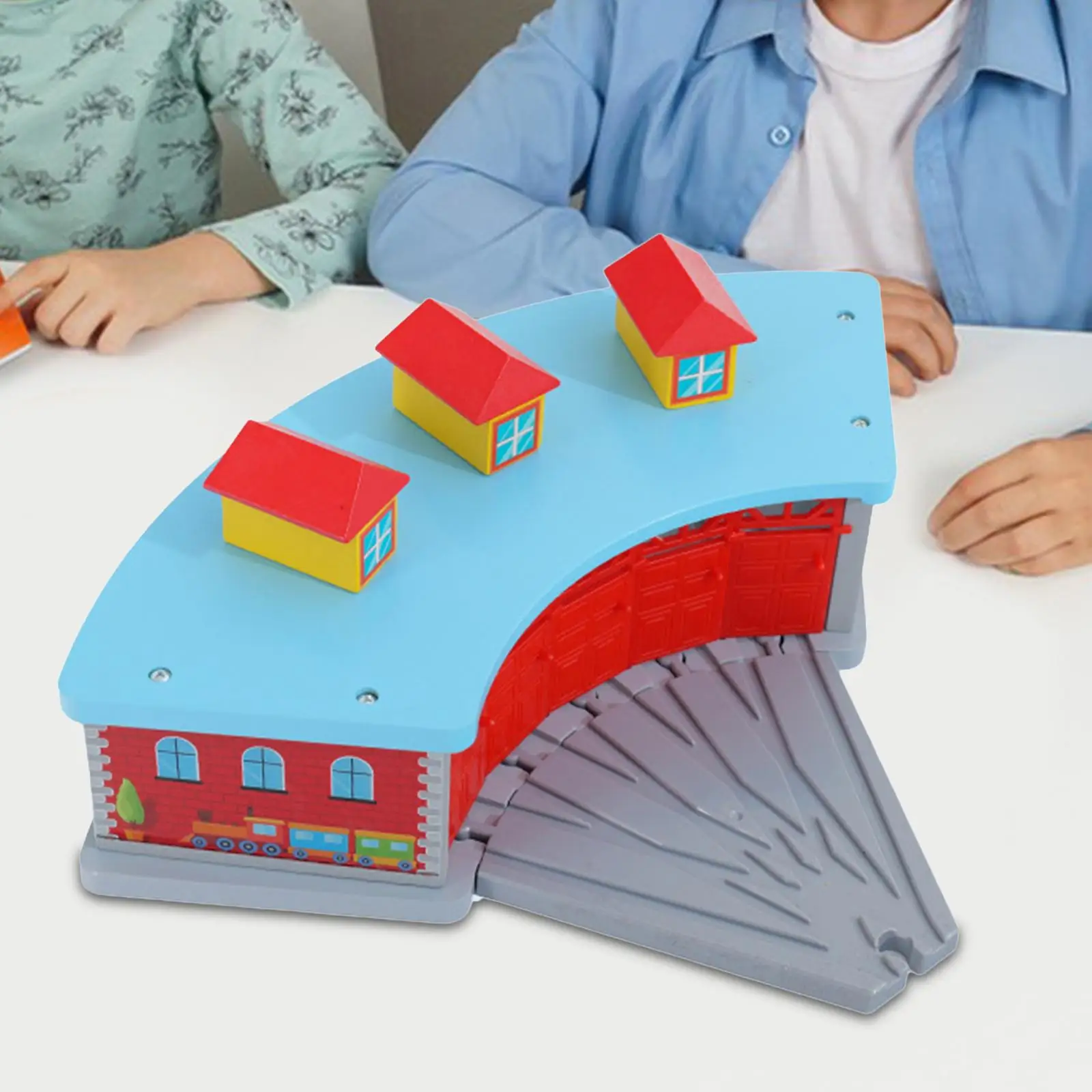 Kids Train Shed House Pretend Play Educational Train Scene Prop with Five Way Switch Track Parking Garage for Building Child
Kids Train Shed House Pretend Play Educational Train Scene Prop with Five Way Switch Track Parking Garage for Building Child