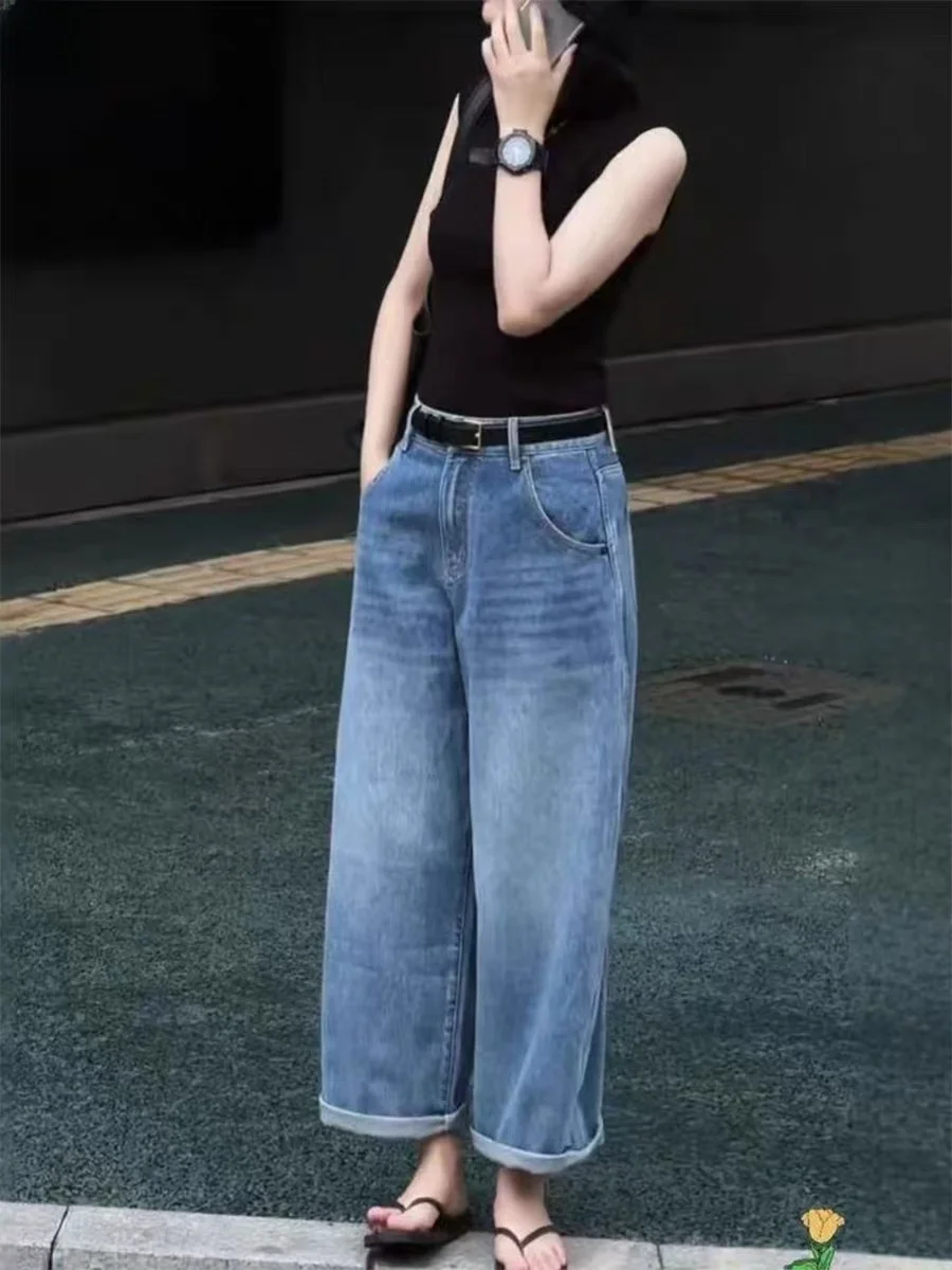 Retro Blue Straight Leg Nine-Tenths Jeans Women Summer Popular 2026 New Small Early Autumn Wide Leg Pants High Waist Zipper
Retro Blue Straight Leg Nine-Tenths Jeans Women Summer Popular 2026 New Small Early Autumn Wide Leg Pants High Waist Zipper