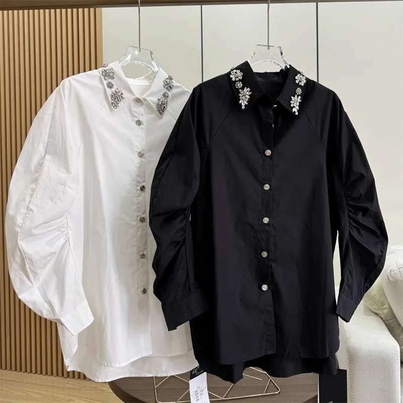 French Nail Bead Lapel, Pure Cotton Pleated Sickle Long Sleeved Shirt, Women's Design Sense, Niche Loose Commuting Shirt
French Nail Bead Lapel, Pure Cotton Pleated Sickle Long Sleeved Shirt, Women's Design Sense, Niche Loose Commuting Shirt
