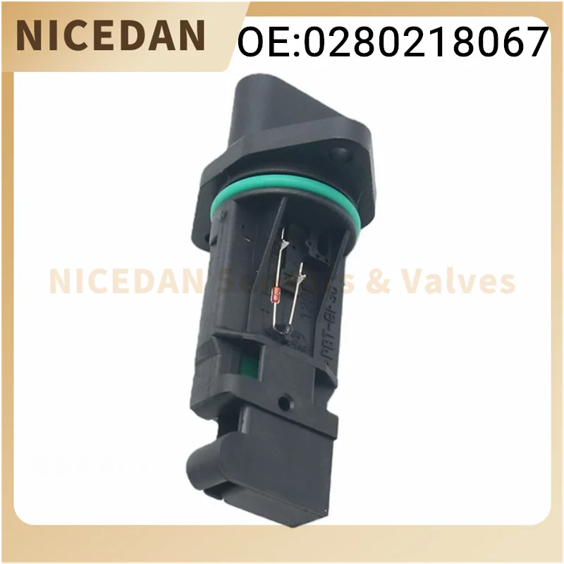 MAF Mass Air Flow Meter Sensor For Audi A4 A6 A8 S4 S6 S8 B5 B6 C5 B7 quattro 0986280219 077133471K 077906461 New 0280218067
MAF Mass Air Flow Meter Sensor For Audi A4 A6 A8 S4 S6 S8 B5 B6 C5 B7 quattro 0986280219 077133471K 077906461 New 0280218067