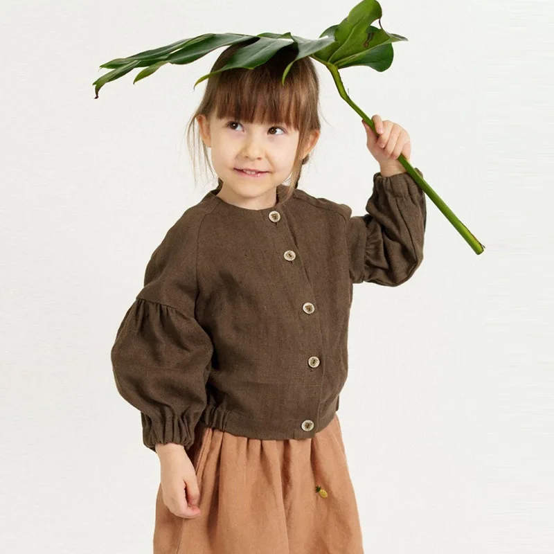 Baby Girls Coat 2025 Autumn Solid Color Retro Toddler Kids Girls Blouses Korean Puff Sleeves Children 2-8Y Girl Casual Outerwear
Baby Girls Coat 2025 Autumn Solid Color Retro Toddler Kids Girls Blouses Korean Puff Sleeves Children 2-8Y Girl Casual Outerwear