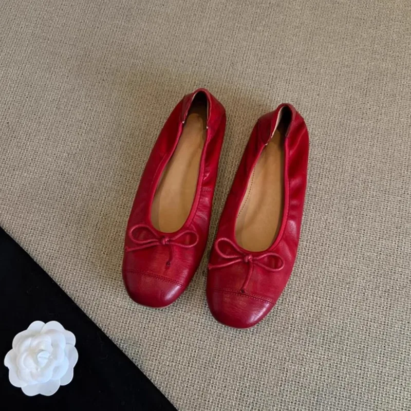 Sheepskin Edition~Retro Shallow Mouth Shoes for Women Soft Leather and Soft Bottom Loafers Shoes Retro Flat Leather Single Shoes
Sheepskin Edition~Retro Shallow Mouth Shoes for Women Soft Leather and Soft Bottom Loafers Shoes Retro Flat Leather Single Shoes