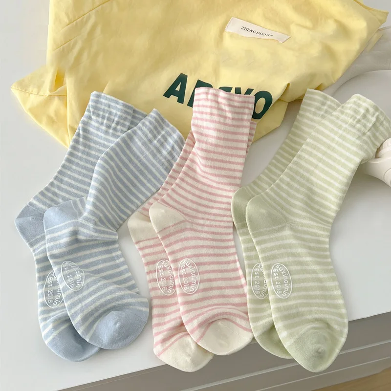 Women Socks Casual Striped Harajuku Streetwear Middle Tube Socks Korean Style Cotton Breathable Thin School Girls Long Socks Sox
Women Socks Casual Striped Harajuku Streetwear Middle Tube Socks Korean Style Cotton Breathable Thin School Girls Long Socks Sox