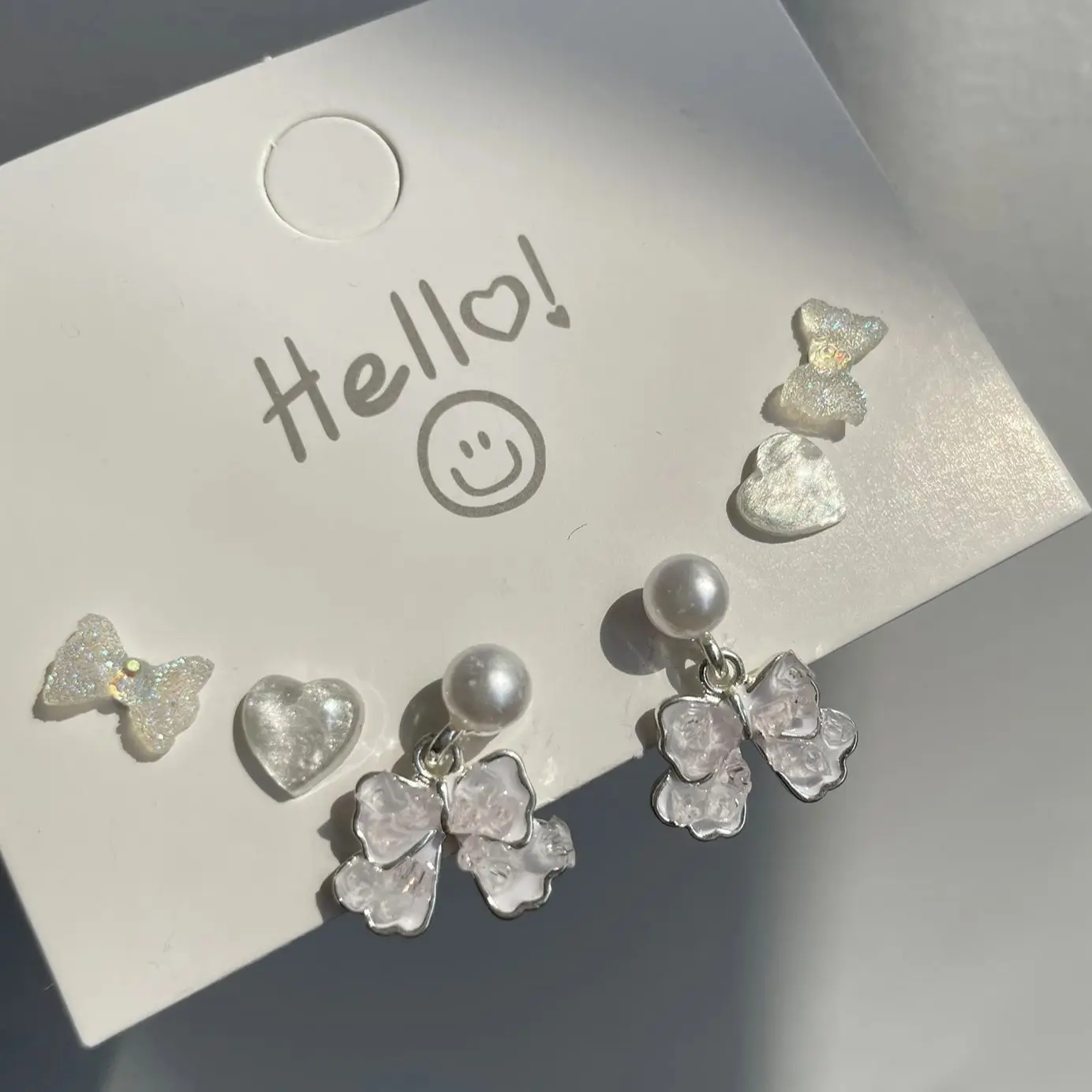 6 Pcs Fashion Heart Bow Knot Y2K Cute Imitation Pearls White Earrings Set Women Casual Party Daily Gifts Jewelry
6 Pcs Fashion Heart Bow Knot Y2K Cute Imitation Pearls White Earrings Set Women Casual Party Daily Gifts Jewelry