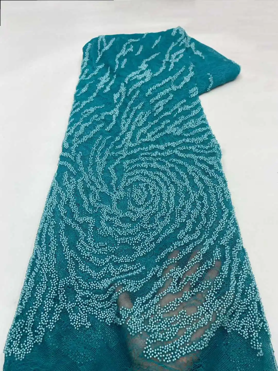 African French Lace Fabric 2025 High Quality Embroidery Nigerian Heavy Sequins Beads Tulle Lace 5 Yards For Sewing Party Dresses
African French Lace Fabric 2025 High Quality Embroidery Nigerian Heavy Sequins Beads Tulle Lace 5 Yards For Sewing Party Dresses
