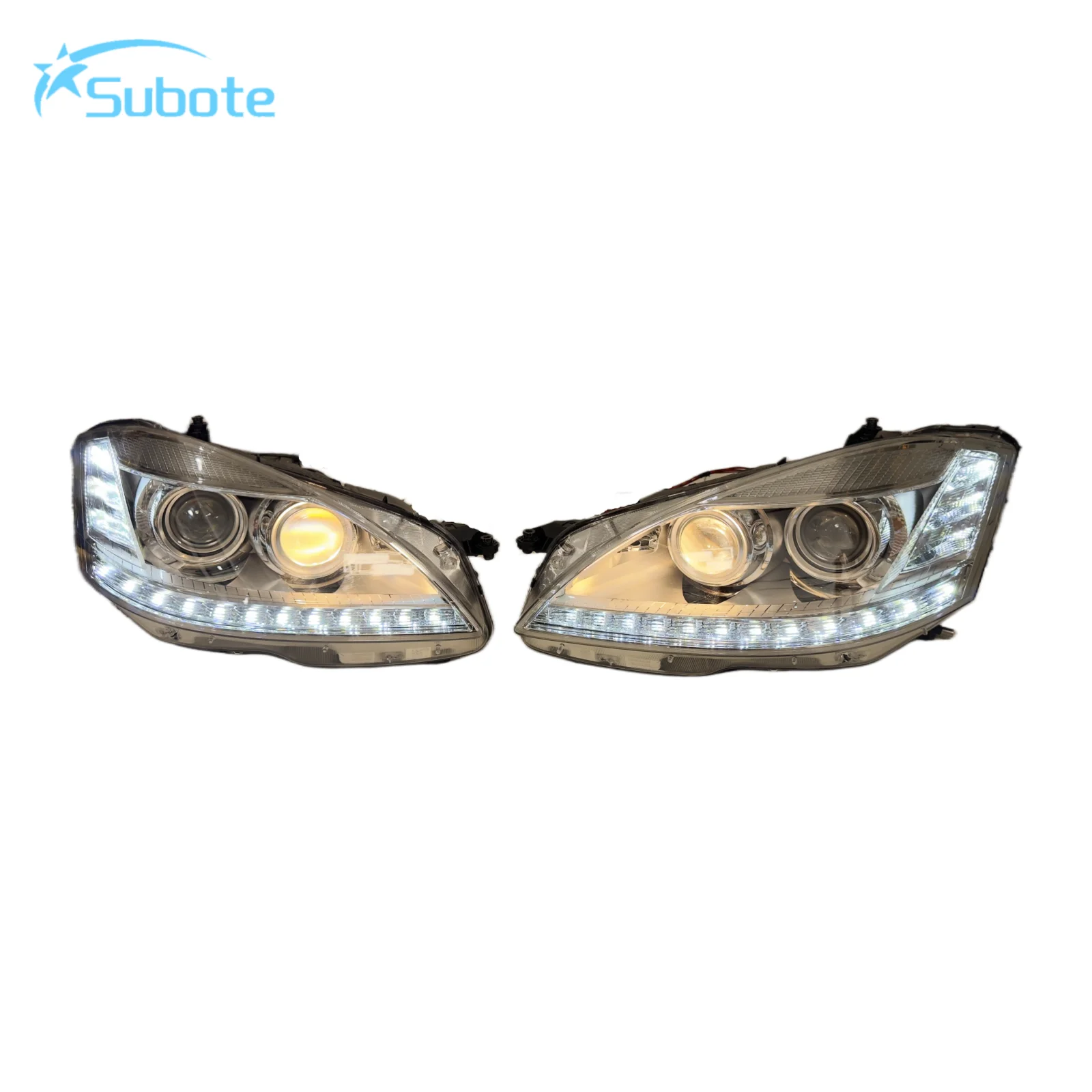 High Quality Original Second Hand LED Headlights Suitable for the S-Class W221 Front Headlights
High Quality Original Second Hand LED Headlights Suitable for the S-Class W221 Front Headlights