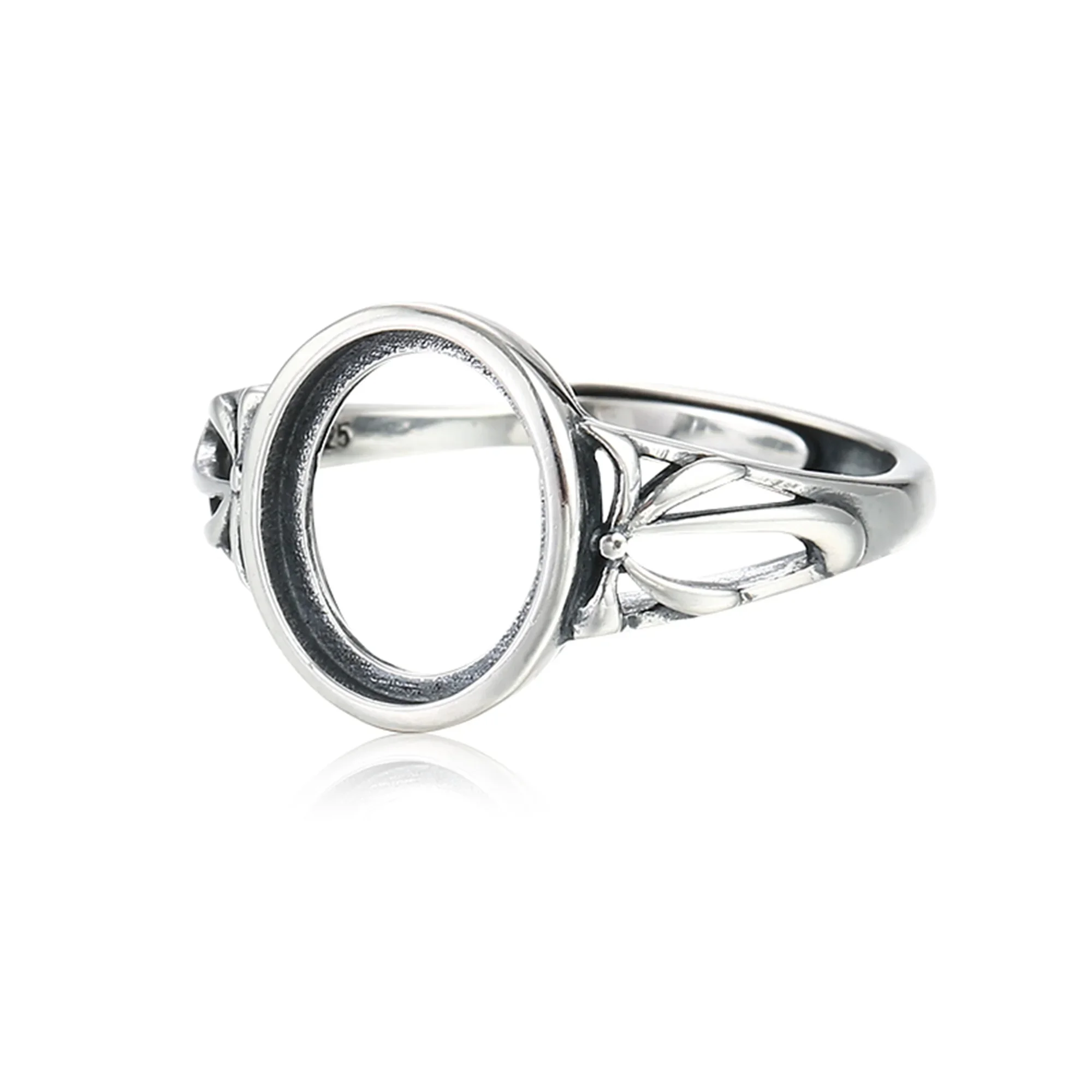 Ring Base for 10x12mm Oval Cabochons Ring Blank Thai Sterling Silver Adjustable Ring Setting
Ring Base for 10x12mm Oval Cabochons Ring Blank Thai Sterling Silver Adjustable Ring Setting