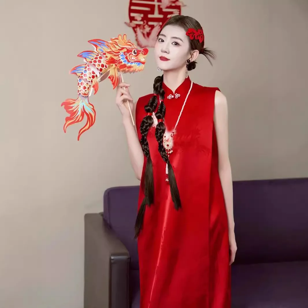 New Chinese Style Sleeveless Engagement Dress Toast Dress 2026 Improved Cheongsam Red Dress
New Chinese Style Sleeveless Engagement Dress Toast Dress 2026 Improved Cheongsam Red Dress