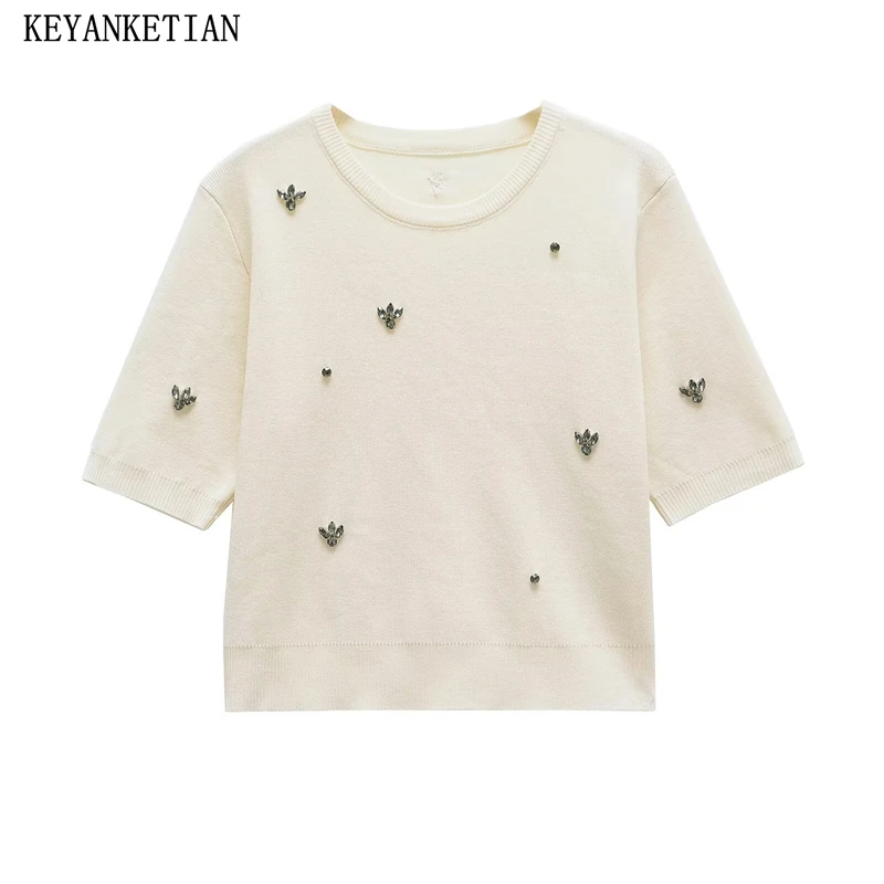 KEYANKETIAN Summer New Women's Luxury Artificial Gemstone Decoration Short Sleeve Knitted Top Slim Thin Crop Pullover Knitwear
KEYANKETIAN Summer New Women's Luxury Artificial Gemstone Decoration Short Sleeve Knitted Top Slim Thin Crop Pullover Knitwear
