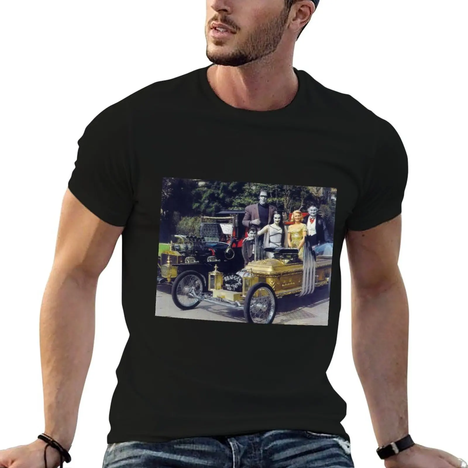 The Munsters Family with Munster Koach Dragula T-Shirt t shirt personalised cotton t shirt man man t shirts for men T-shirt
The Munsters Family with Munster Koach Dragula T-Shirt t shirt personalised cotton t shirt man man t shirts for men T-shirt