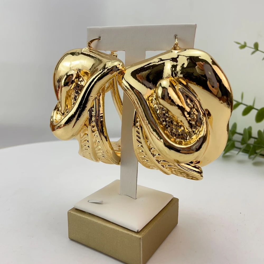 Dubai Plated Earrings Popular Fashion Oversize Earrings for Woman Party Birthday Gifts FHK28867
Dubai Plated Earrings Popular Fashion Oversize Earrings for Woman Party Birthday Gifts FHK28867