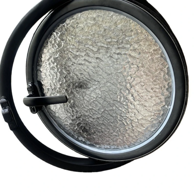 Arc window Central axis rotating round window Moon Indoor round glass Attic landscape round
Arc window Central axis rotating round window Moon Indoor round glass Attic landscape round
