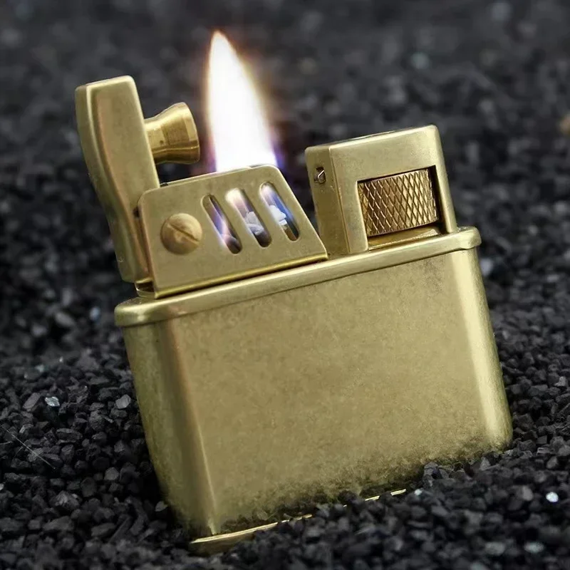 Zorro rotating ejection grinding wheel one-button ignition brass windproof broken lighter men's smoking ignition accessories.
Zorro rotating ejection grinding wheel one-button ignition brass windproof broken lighter men's smoking ignition accessories.