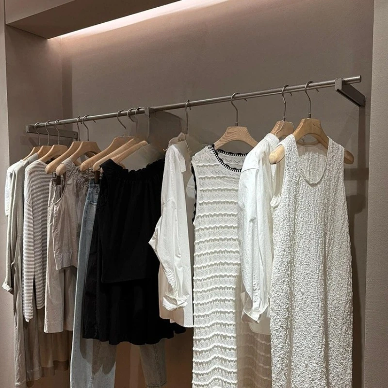 Display rack Wall embedded wall hanger High-grade stainless steel hanger
Display rack Wall embedded wall hanger High-grade stainless steel hanger