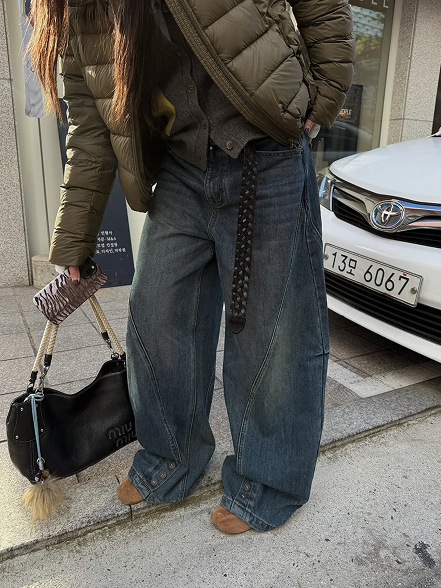 Синие джинсы-бананы с подкладкой, женские, зимние, теплые, повседневные, из денима, свободного кроя, без стрейча, с завышенной талией
Синие джинсы-бананы с подкладкой, женские, зимние, теплые, повседневные, из денима, свободного кроя, без стрейча, с завышенной талией