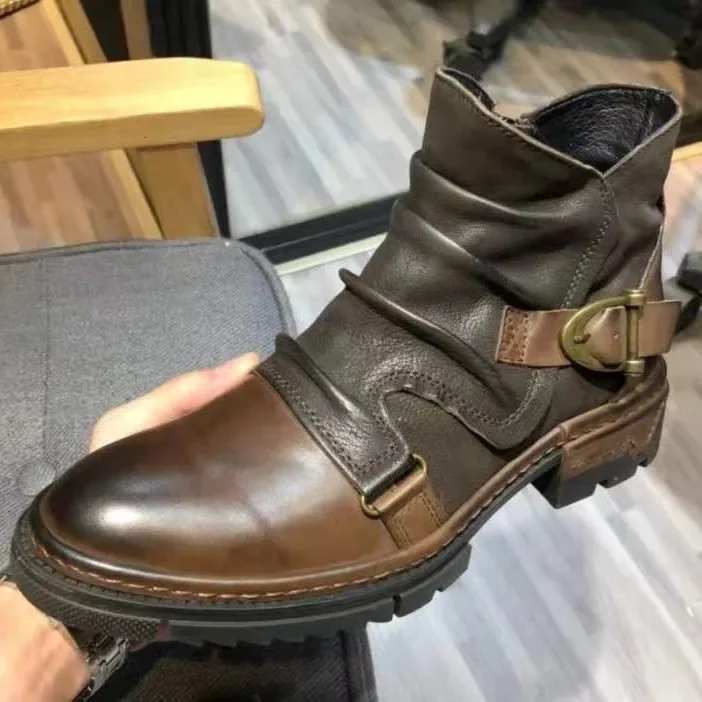 2024 Autumn New Square Heel High-top Men's Boots Fashion Recreational Vehicle Sewing Round Head Men's Shoes
2024 Autumn New Square Heel High-top Men's Boots Fashion Recreational Vehicle Sewing Round Head Men's Shoes