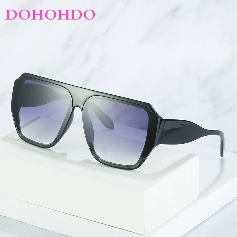 Oversized Square Sunglasses For Women Men Fashion Luxury Brand Design Big Frame Eyeglasses Female Summer Traveling Shades UV400
Oversized Square Sunglasses For Women Men Fashion Luxury Brand Design Big Frame Eyeglasses Female Summer Traveling Shades UV400