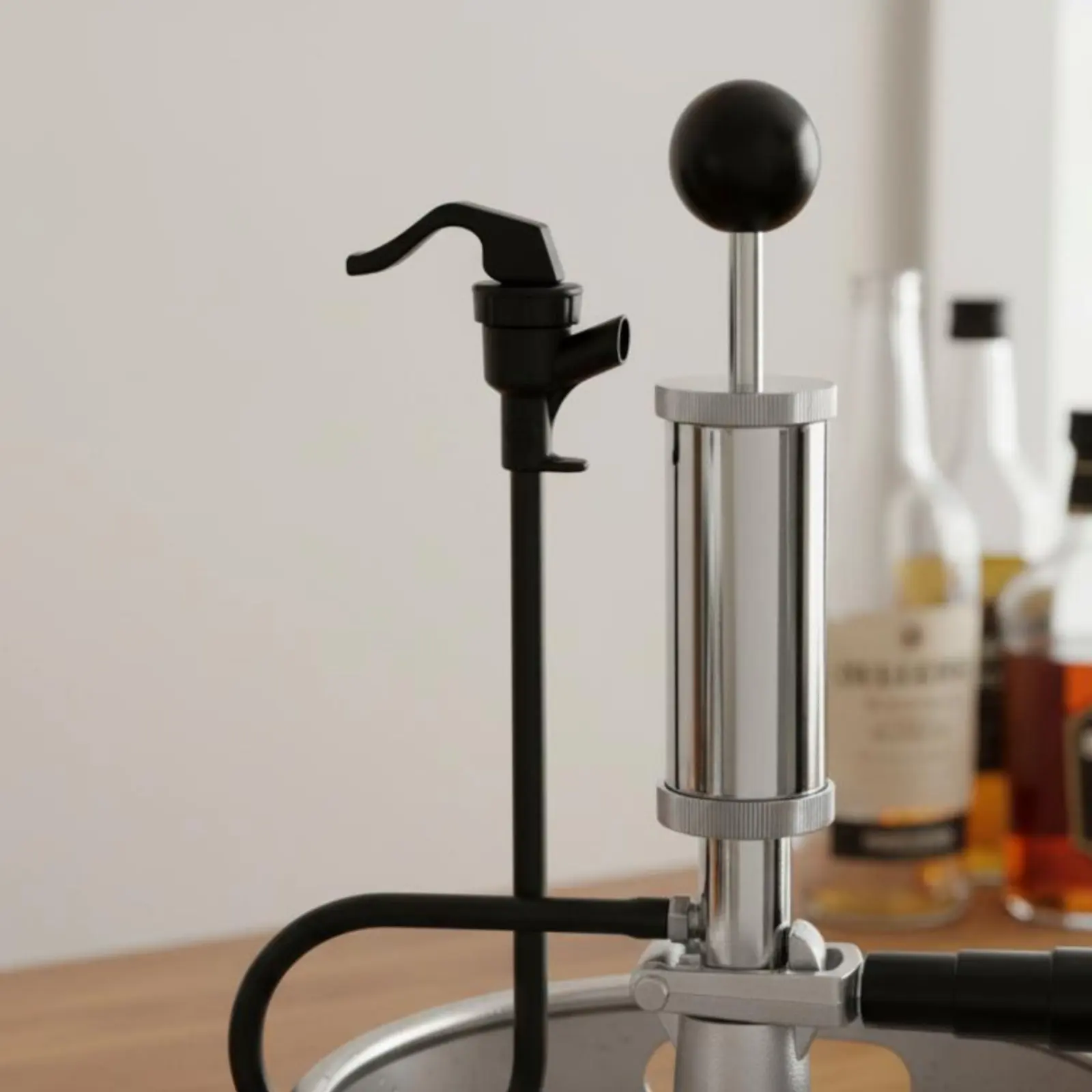 Manual Keg Pump Rust-Resistant Hand Pump Beer Dispenser Beer Keg Tap Easy to Operate Bar Accessory Leak-Resistant Design
Manual Keg Pump Rust-Resistant Hand Pump Beer Dispenser Beer Keg Tap Easy to Operate Bar Accessory Leak-Resistant Design