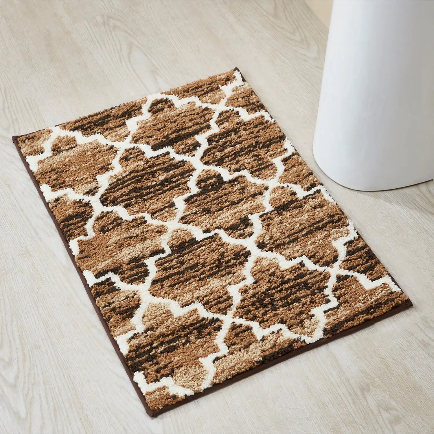 Savio Collection Micro Polyester 17 x 24 Rectangle Bath Rug in Brown
Savio Collection Micro Polyester 17 x 24 Rectangle Bath Rug in Brown
